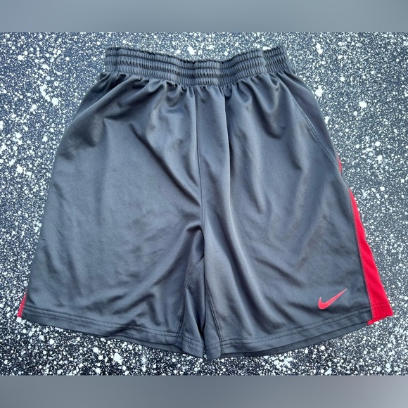 Nike Dri-Fit Basketball Shorts Youth Small - Picture 1 of 3
